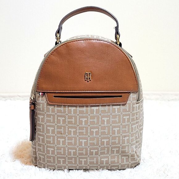 Tommy Hilfiger Tan Printed Noe Beige Bucket Faux Leather Bag Mini Backpack - Picture 1 of 9